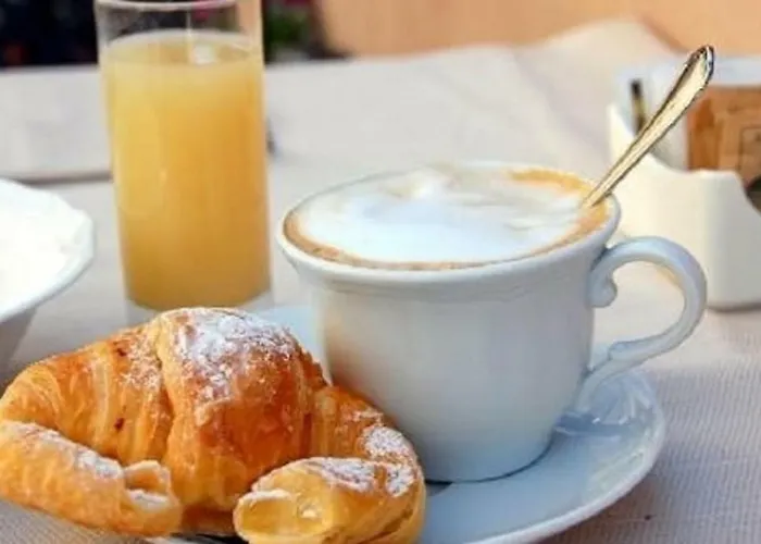 Arcobaleno فندق مبيت وإفطار ماريتيما